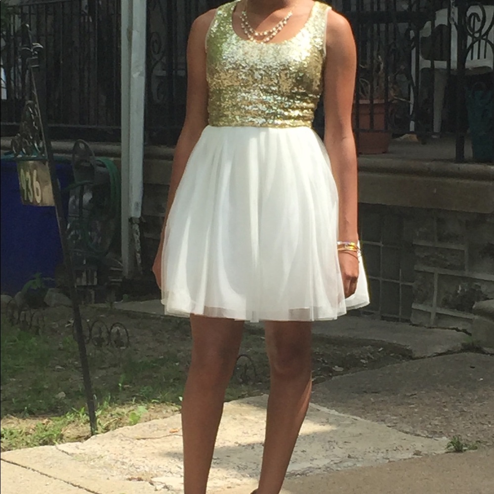 B darling Juniors’ Sequin Pleated A-Line Dress